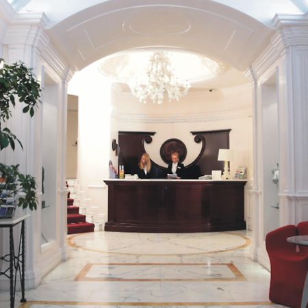 Gambrinus Hotel Roma Esterno foto