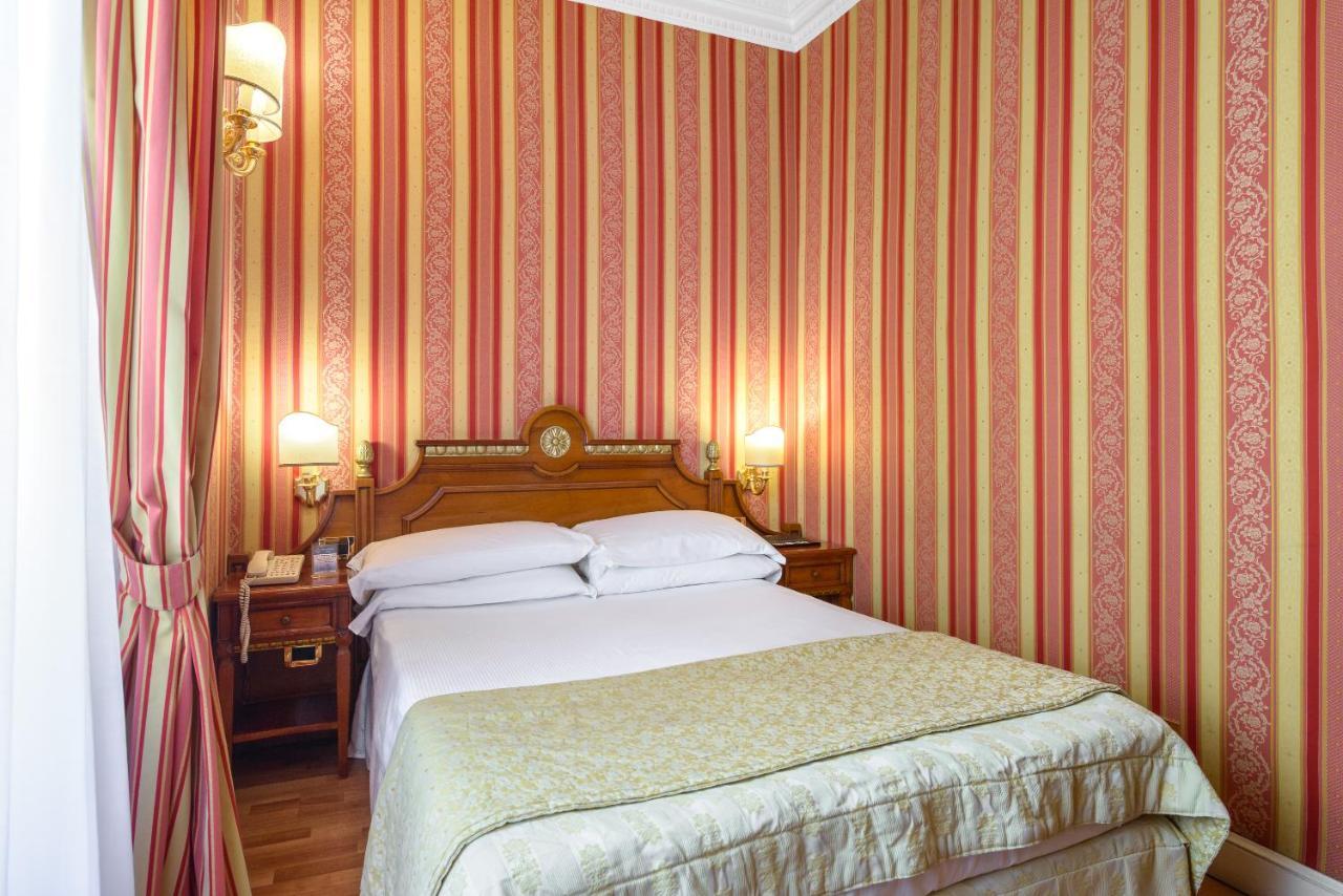 Gambrinus Hotel Roma Esterno foto