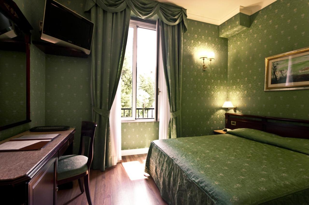 Gambrinus Hotel Roma Esterno foto
