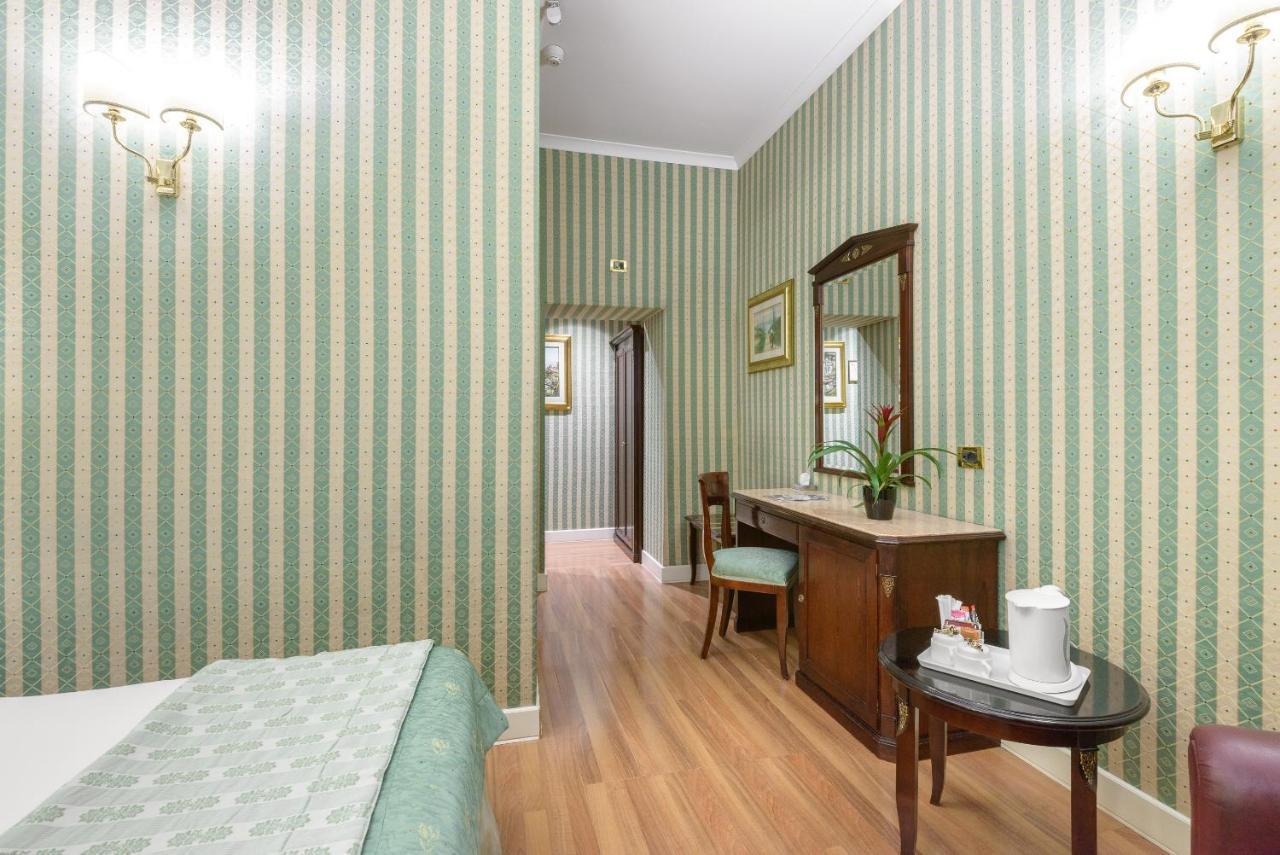 Gambrinus Hotel Roma Esterno foto