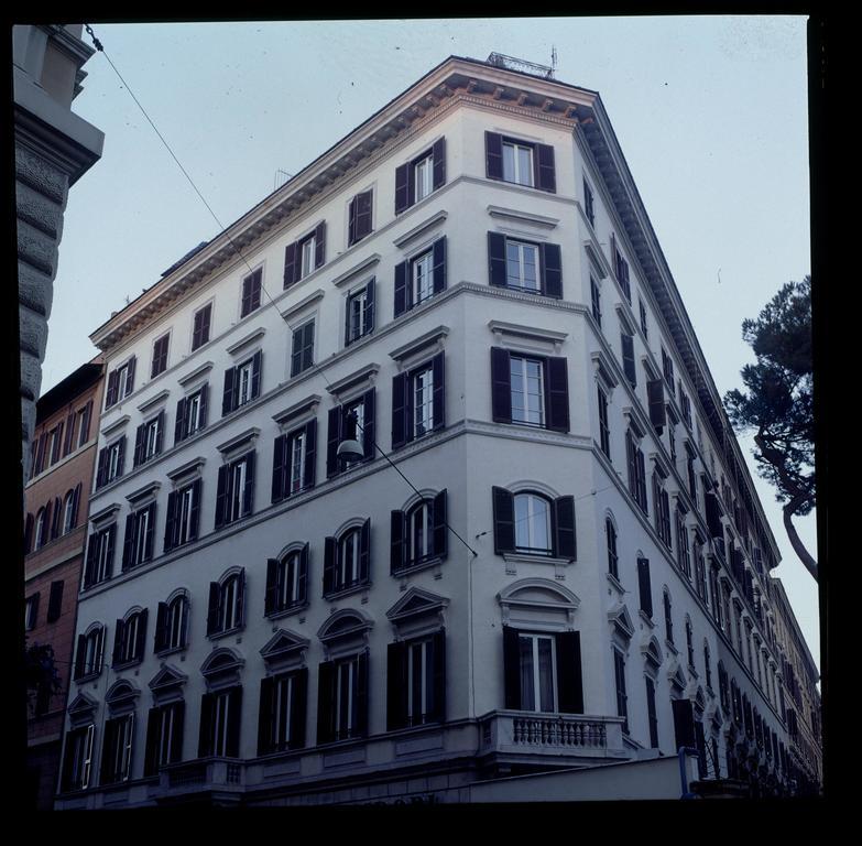Gambrinus Hotel Roma Esterno foto