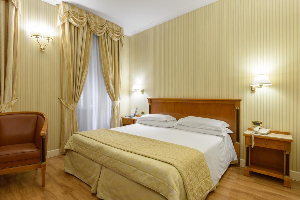 Gambrinus Hotel Roma Esterno foto
